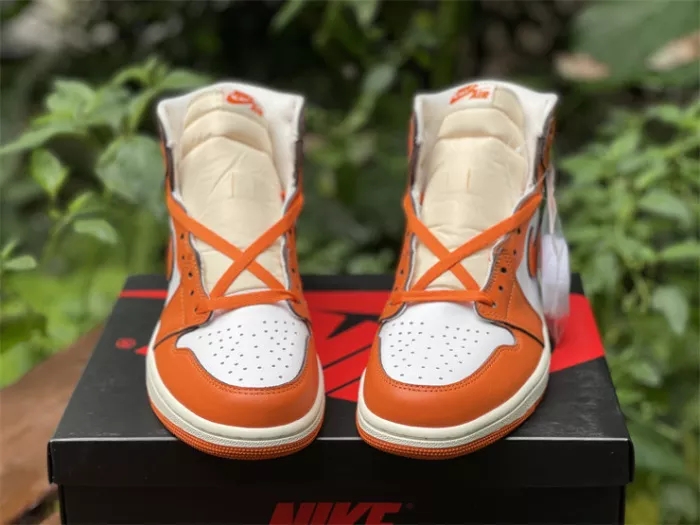 Air Jordan 1 High OG WMNS “Starfish”