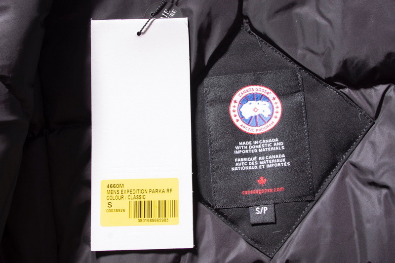 Canada Goose Down Jacket 08 With Removable Real coyote fur ruff Men-005