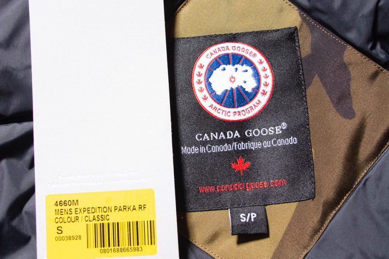 Canada Goose Down Jacket 08 With Removable Real coyote fur ruff Men-008