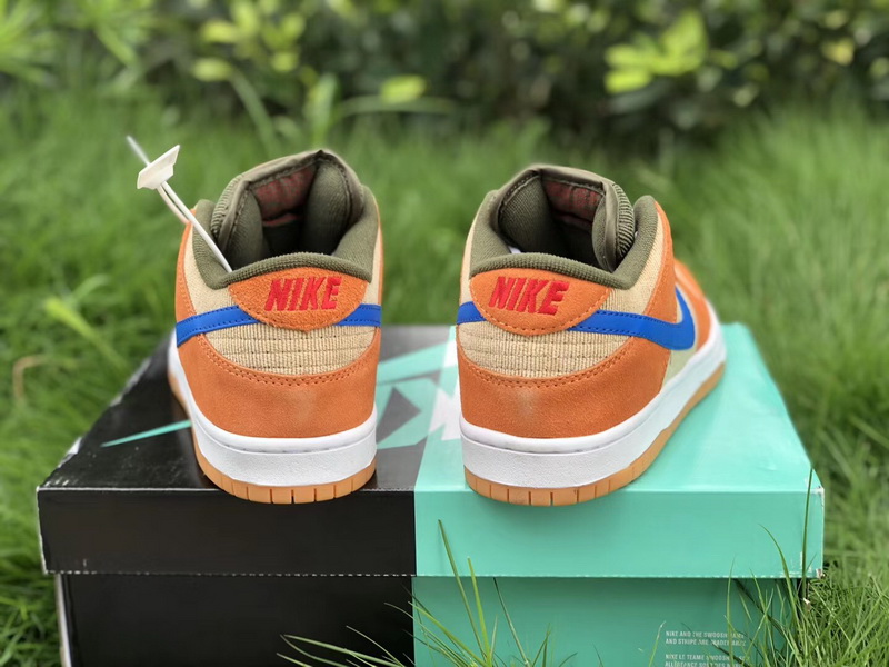 Authentic Nike SB Dunk Low Corduroy Dusty Peach