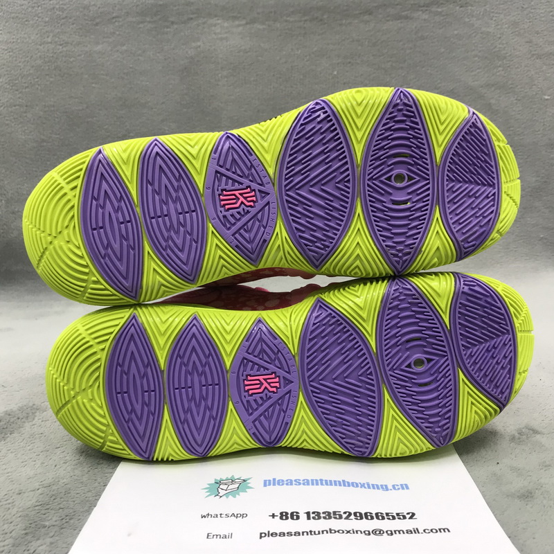 Authentic Nike Kyrie Irving 5 x Spongebobpack 