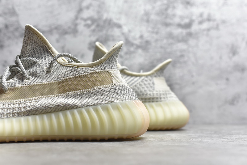 Authentic Yeezy 350 V2“Lundmarks” (full reflective)