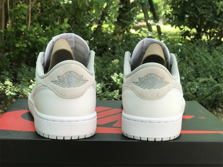 Authentic Air Jordan 1 Low “Neutral Grey”