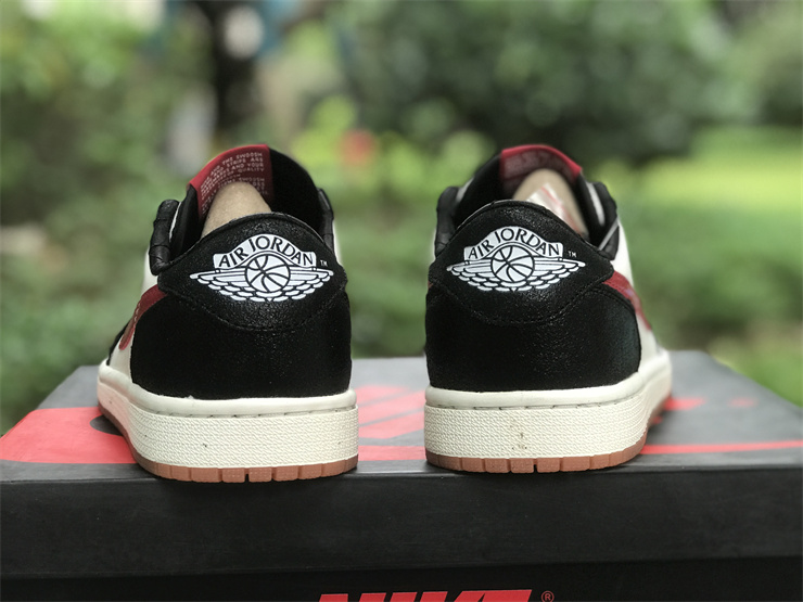 Authentic Air Jordan 1 Low