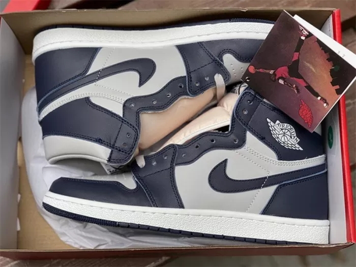 Authentic Air Jordan 1 High 85 “Georgetown“