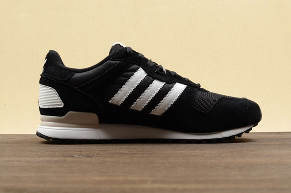 Adidas Originals ZX700-005