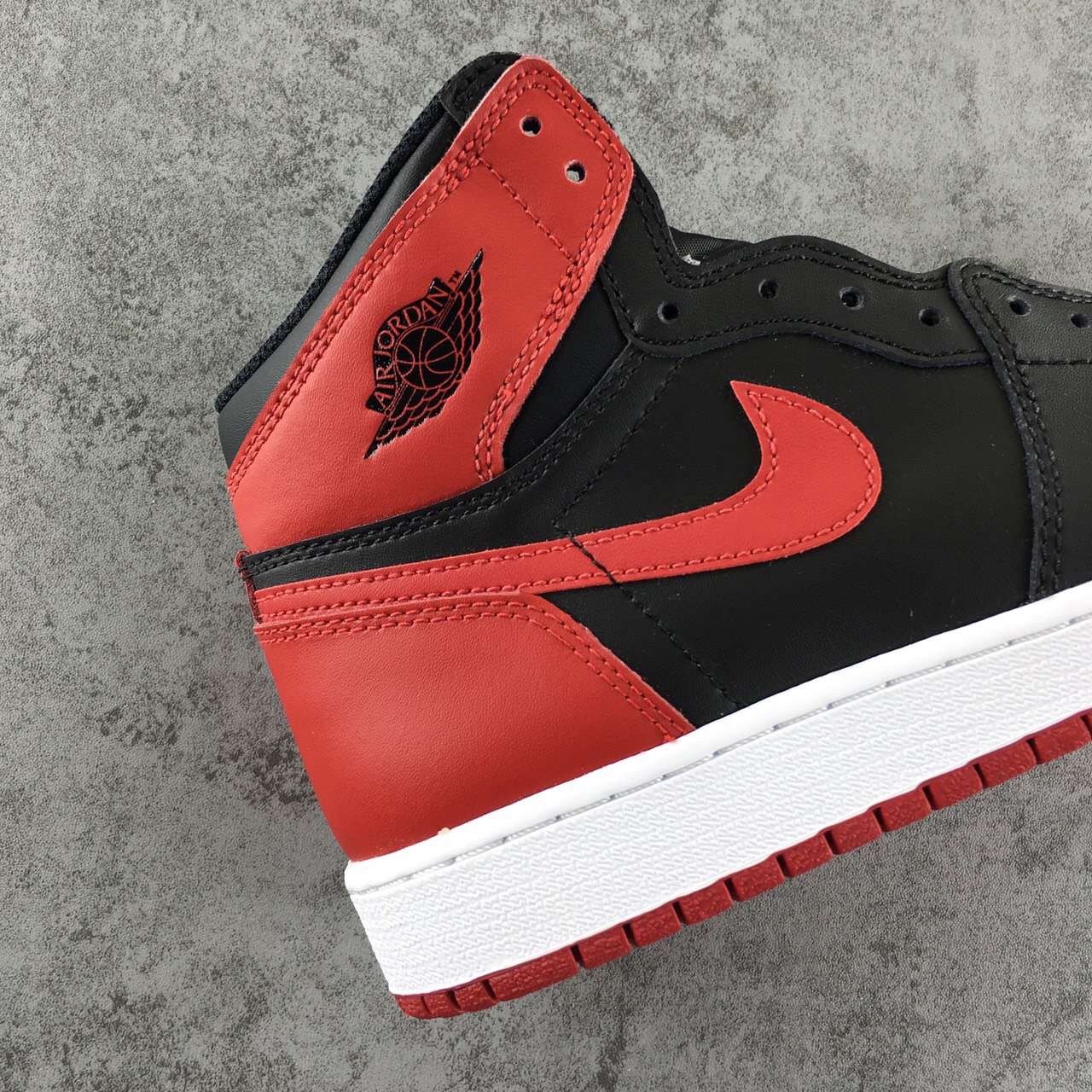 Authentic Air Jordan 1 GS Banned