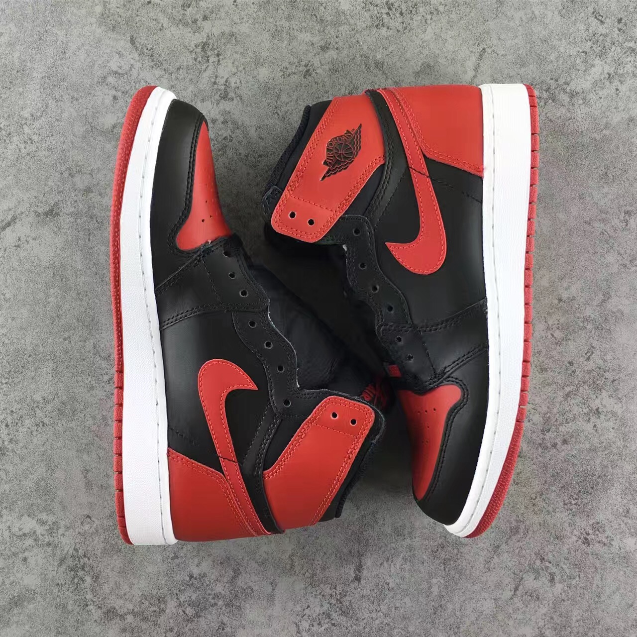 Authentic Air Jordan 1 GS Banned