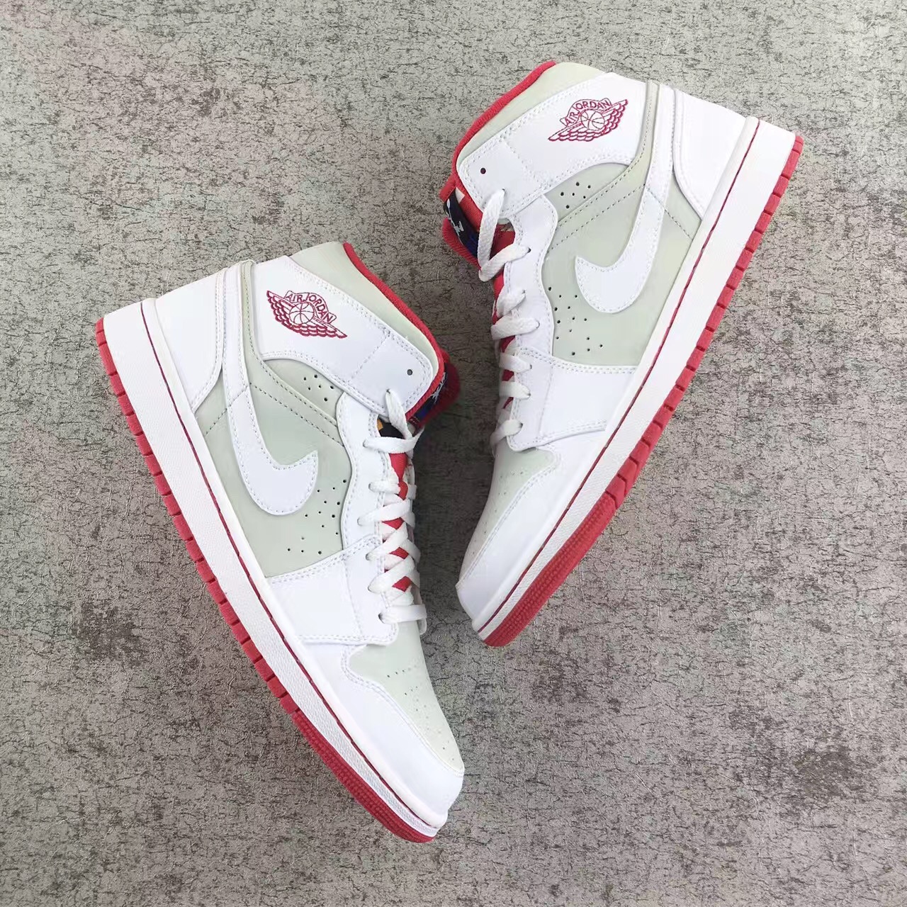 Authentic Air Jordan 1 Hare