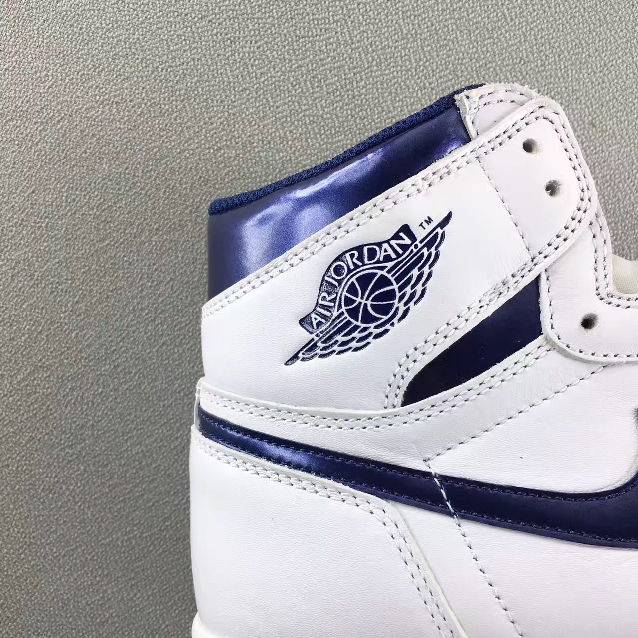 Authentic Air Jordan 1 Metallic Navy