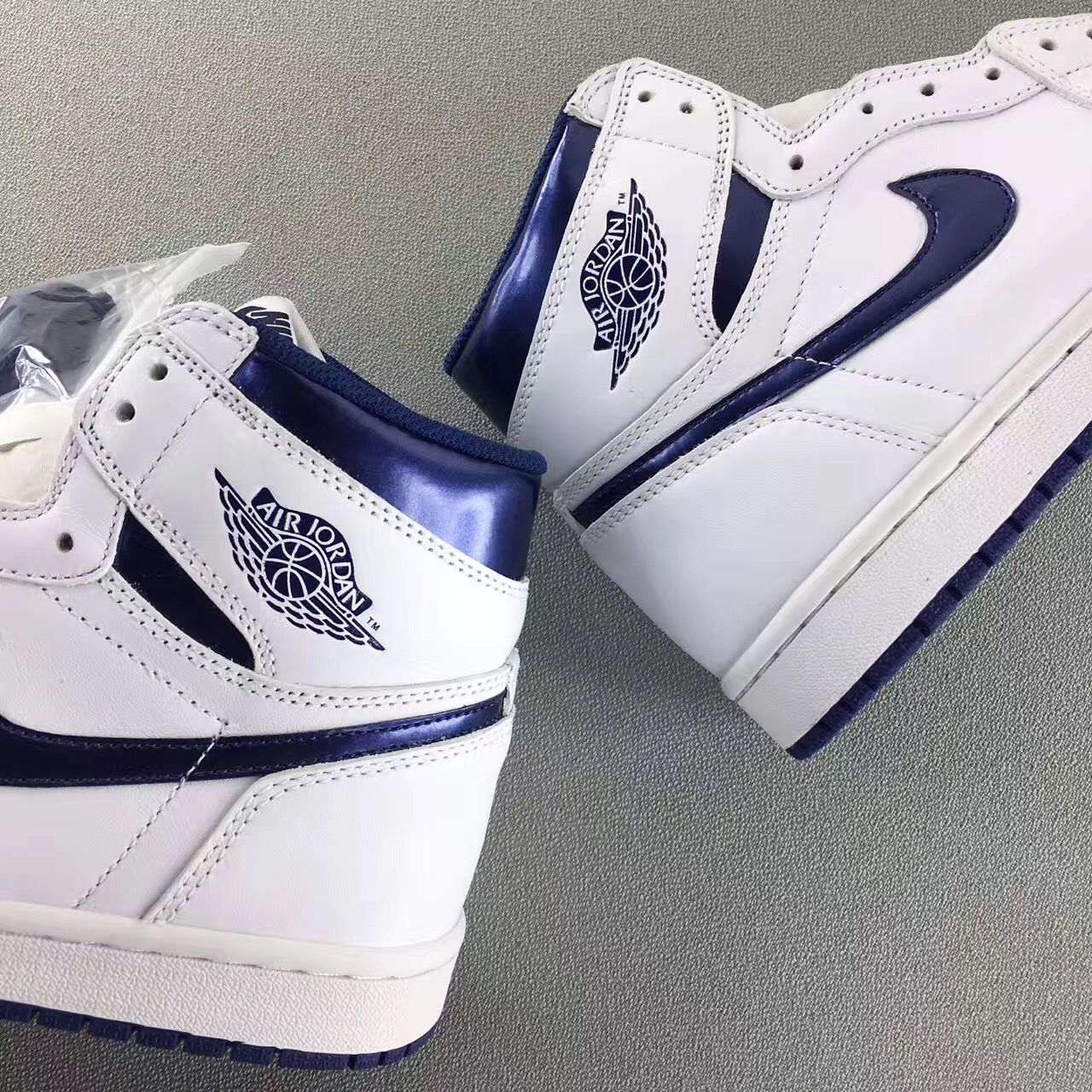 Authentic Air Jordan 1 Metallic Navy