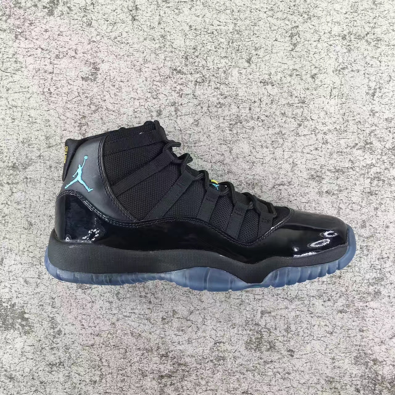 Authentic Air Jordan 11 GS Gamma Blue