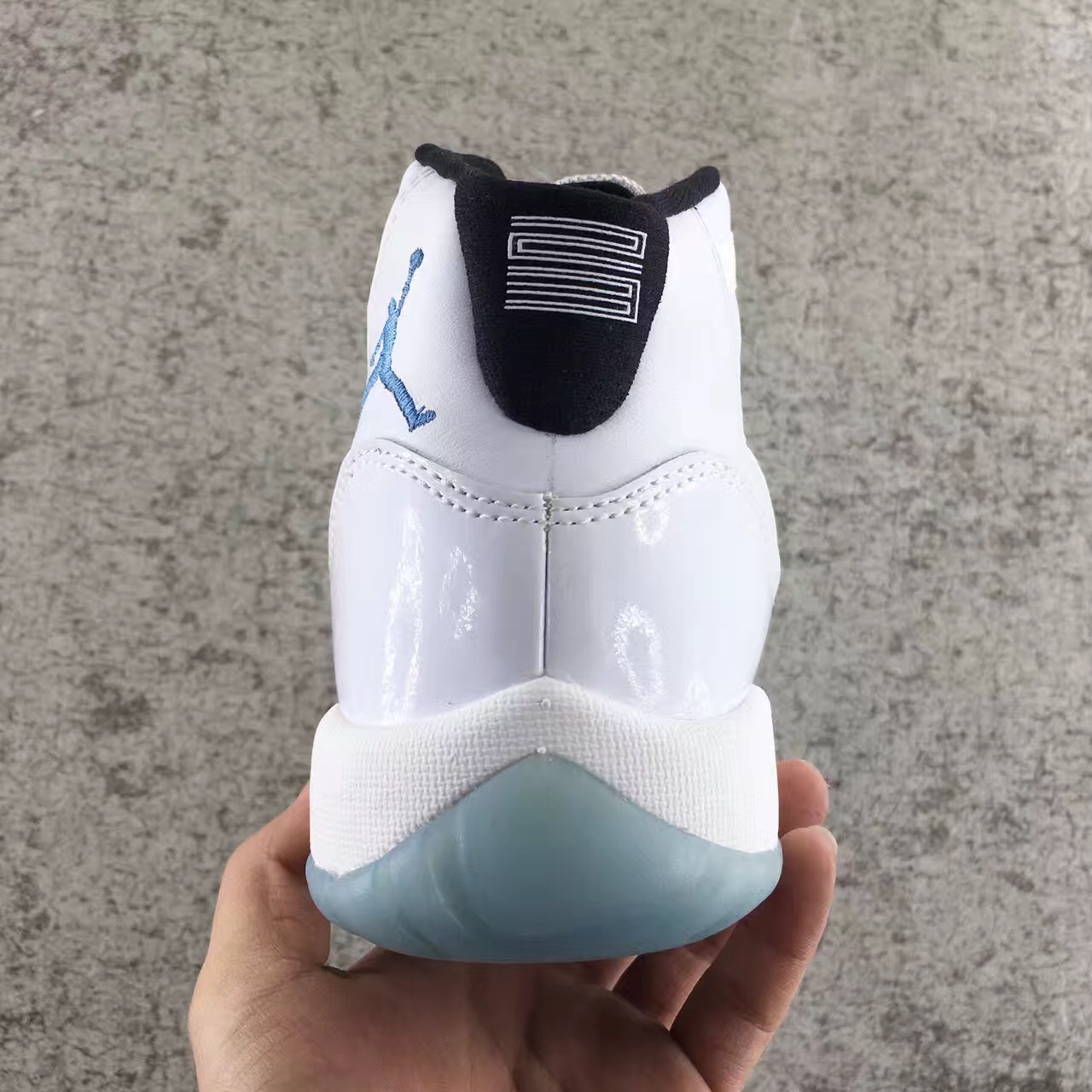 Authentic Air Jordan 11 GS Legend Blue