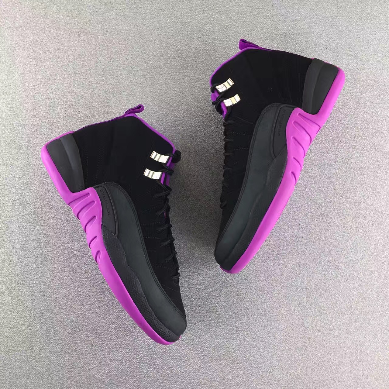 Authentic Air Jordan 12 GS Hyper Violet