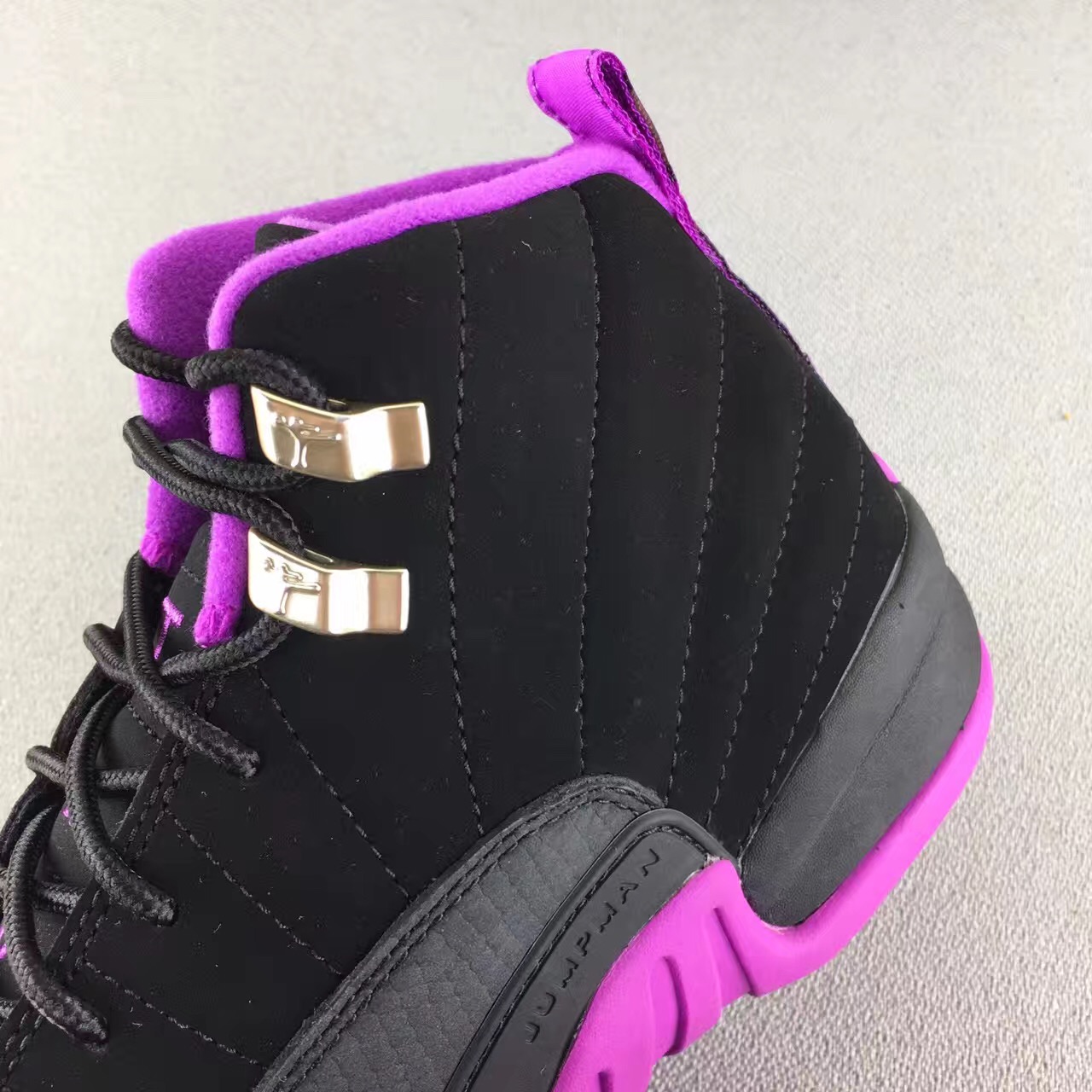 Authentic Air Jordan 12 GS Hyper Violet