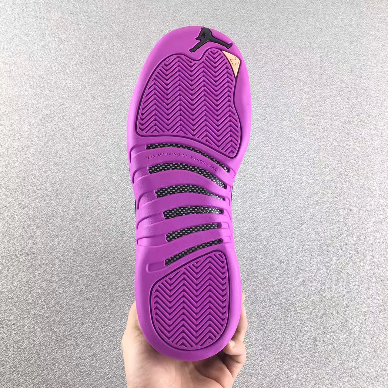 Authentic Air Jordan 12 GS Hyper Violet