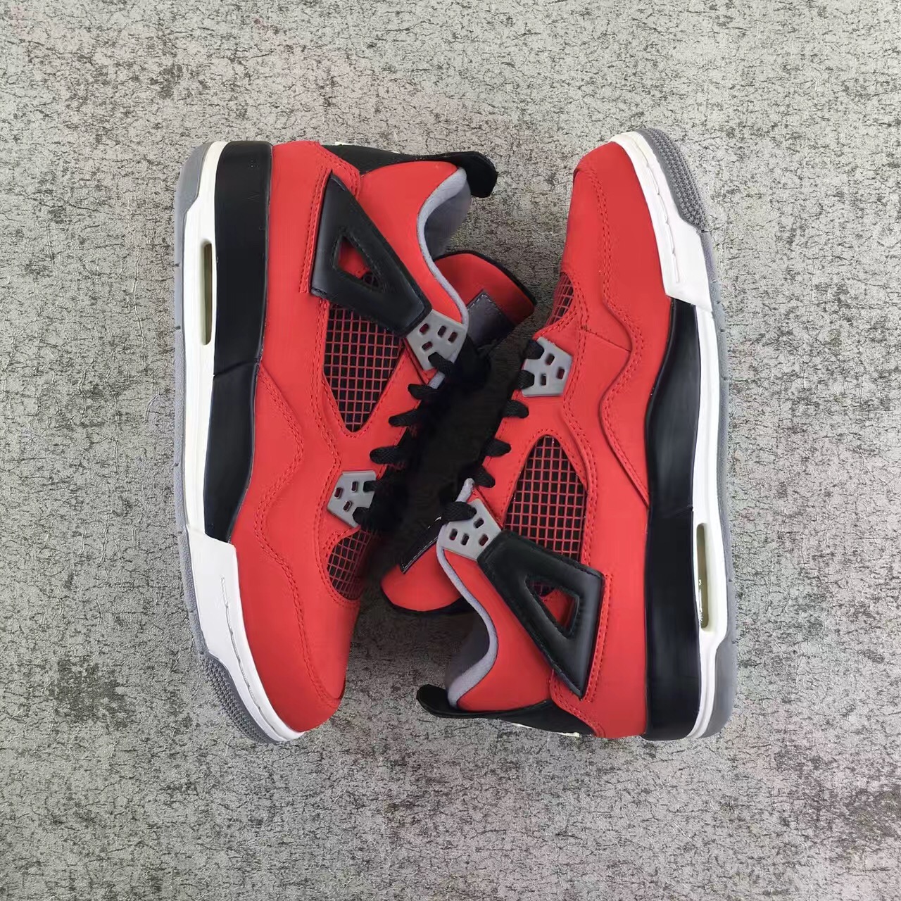 Authentic Air Jordan 4 GS Toro Bravo