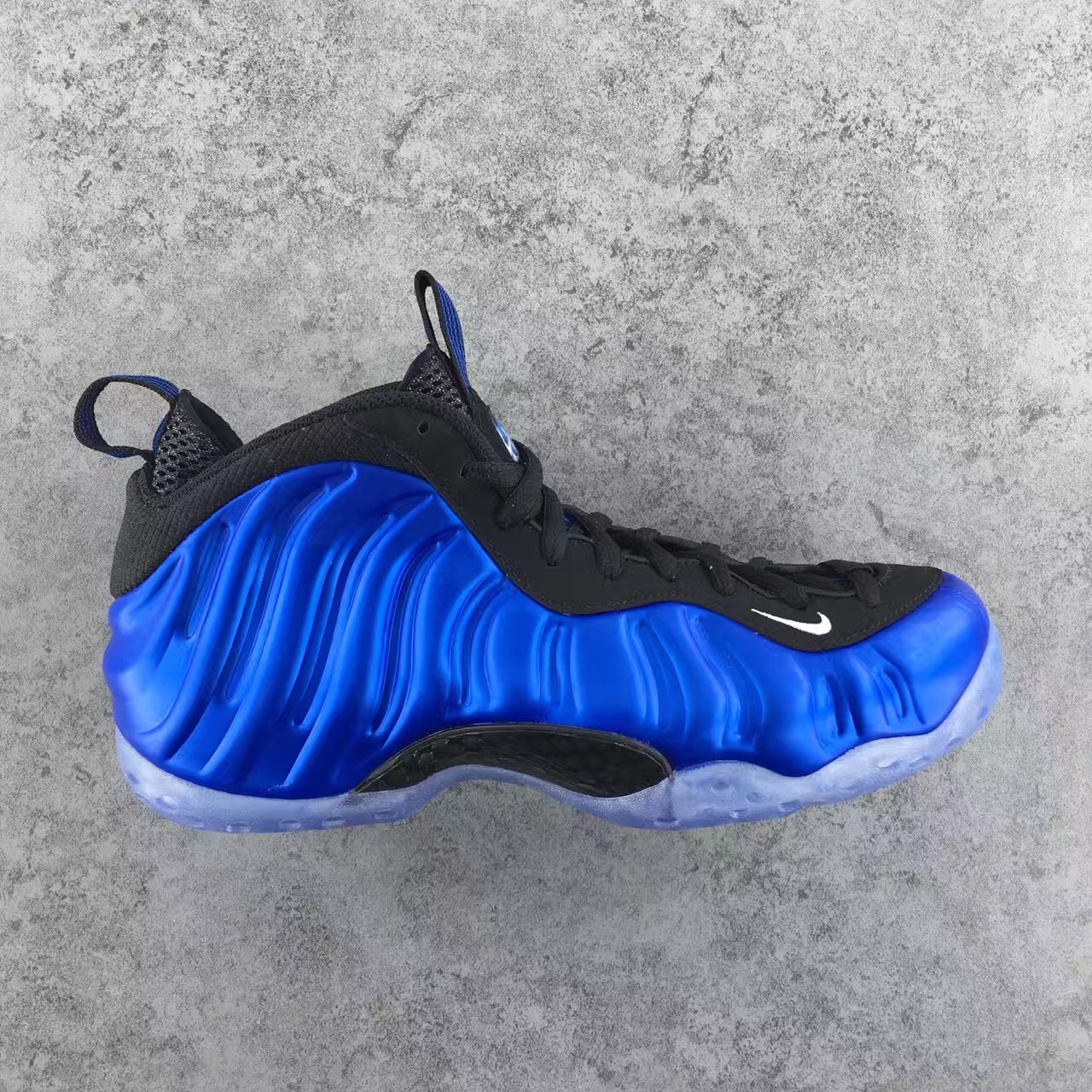 Authentic Nike Foamposite One Royal Blue