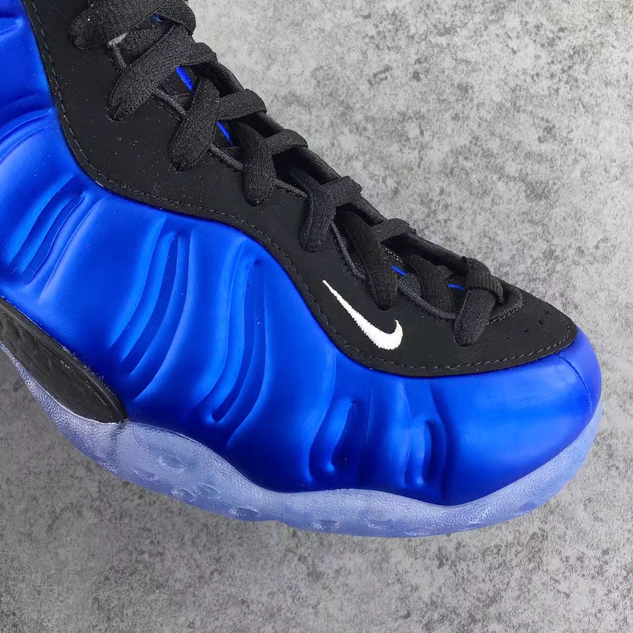 Authentic Nike Foamposite One Royal Blue