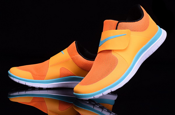 NIKE FREE RUN 3.0 Socfly SD Women-005