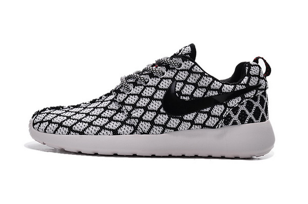 NIKE Roshe Run I x Yeezy Men-010