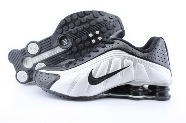 NIKE Shox Shoes R4 Men-009