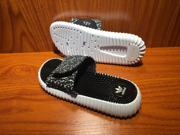 AD Yeezy Slippers men-001