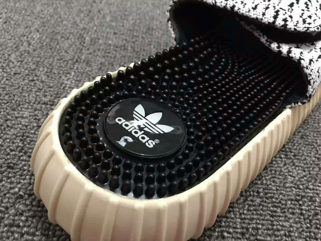 AD Yeezy Slippers men-003