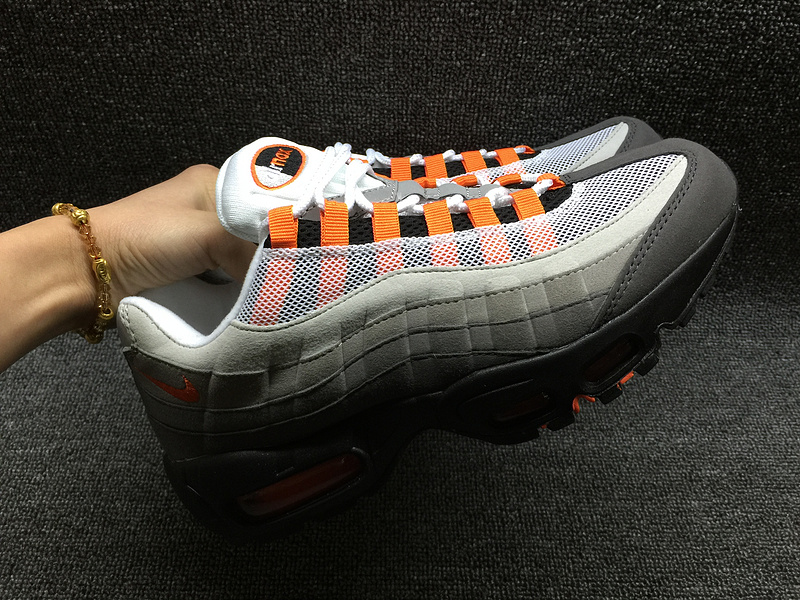 Air Max 95 OG Solar Reds Black