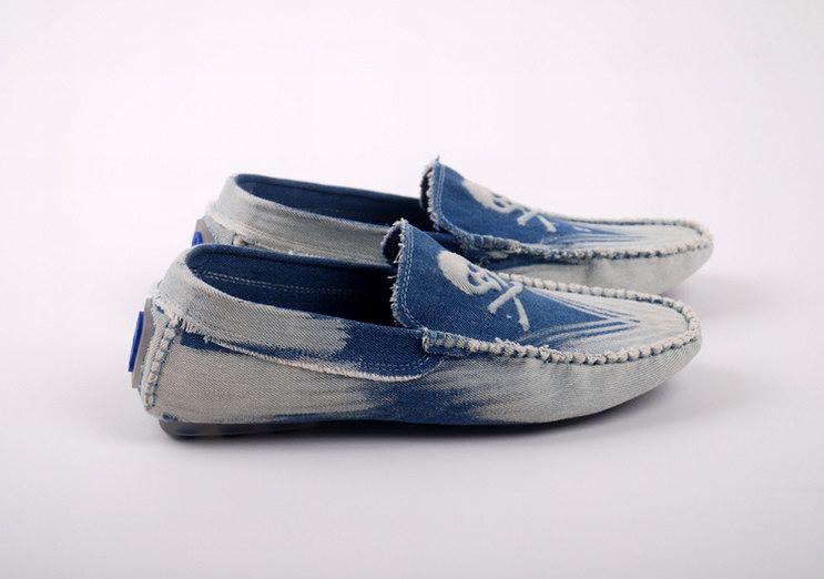 Alexander McQueen Loafers AAA-013