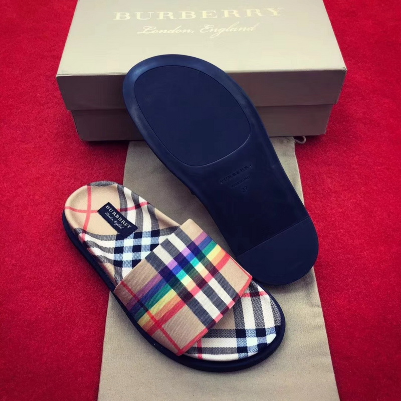 Burberry women slippers AAA-006(35-42)