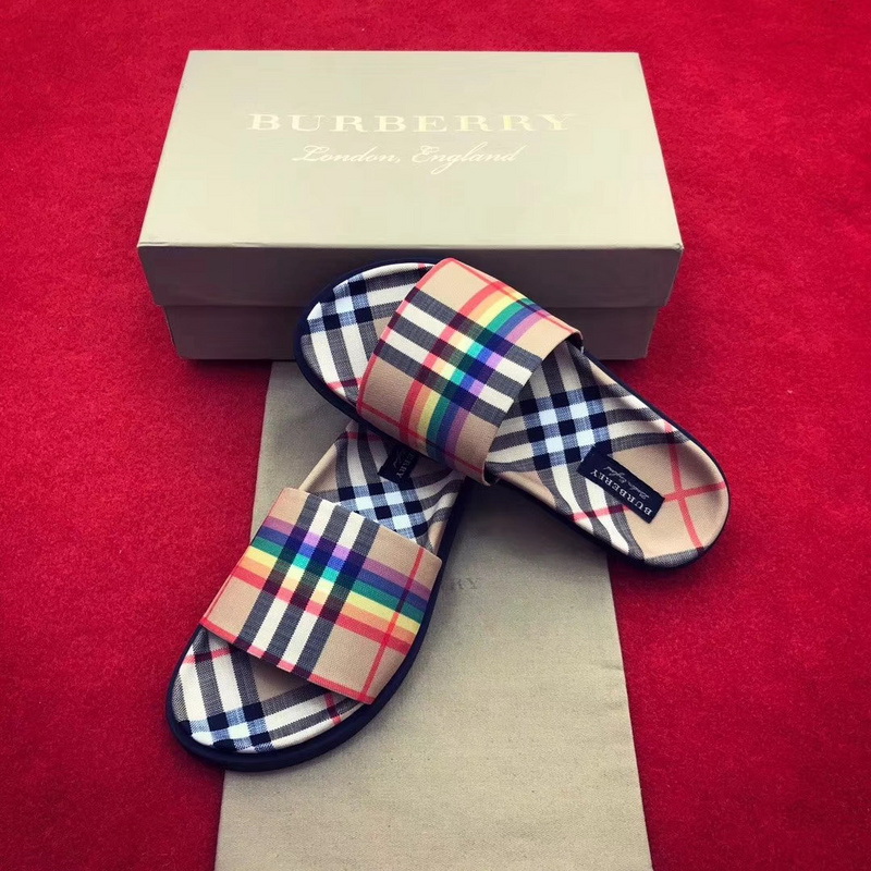 Burberry women slippers AAA-006(35-42)