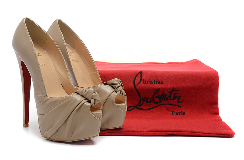 Christian Louboutin high heels 1:1 Quality-184