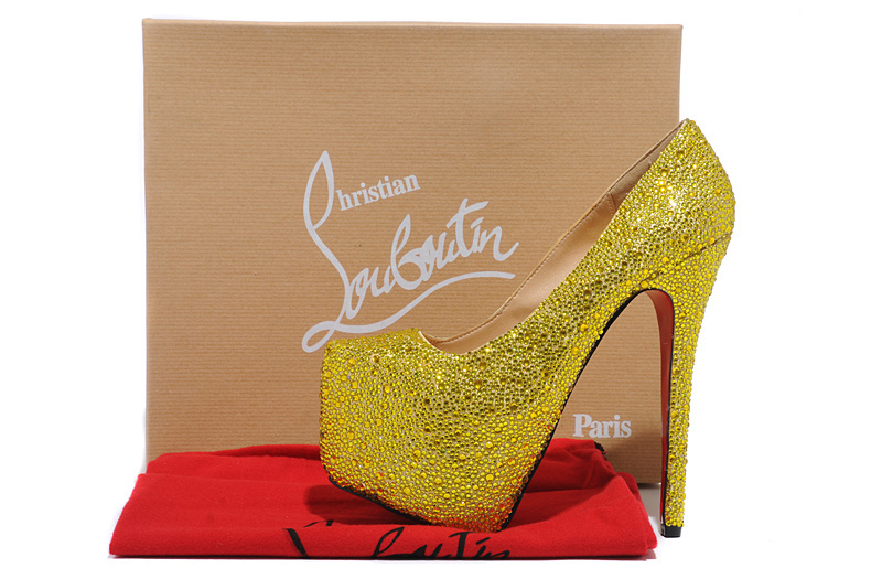 Christian Louboutin high heels 1:1 Quality-260