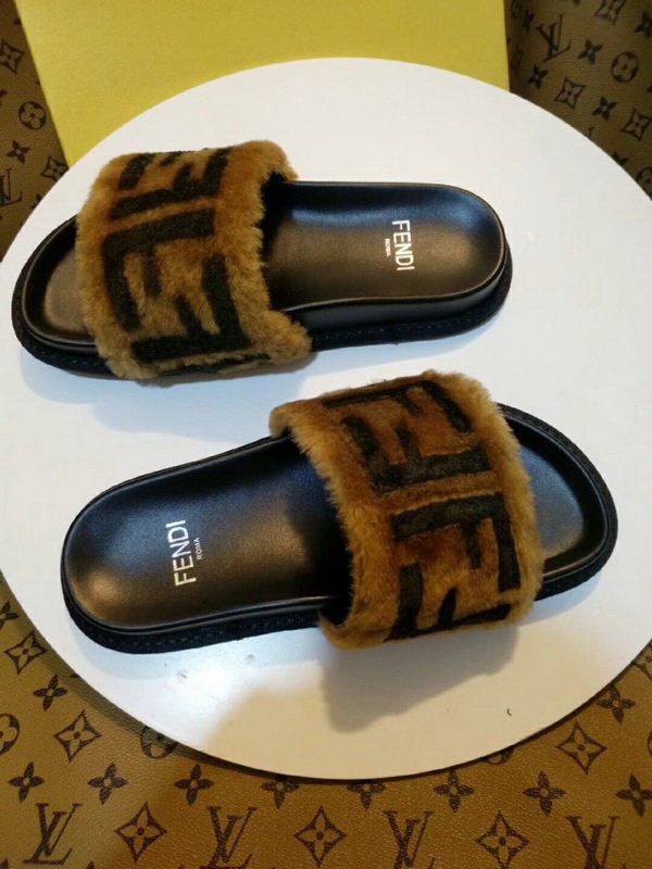 FD women slippers AAA-005(35-40)