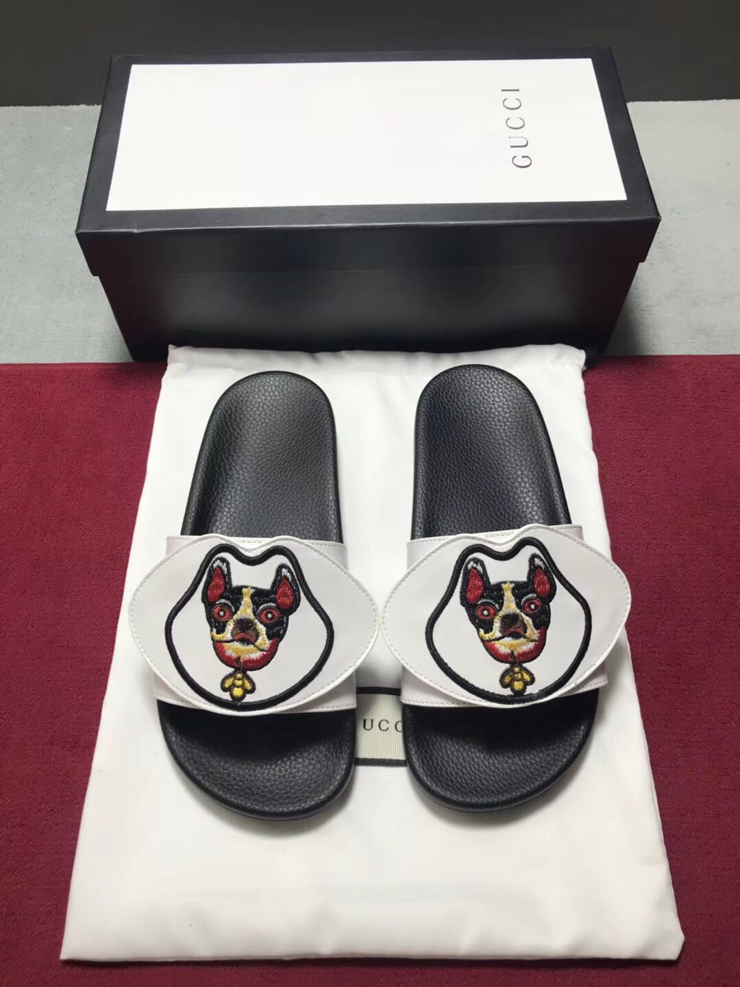 G men slippers AAA-180