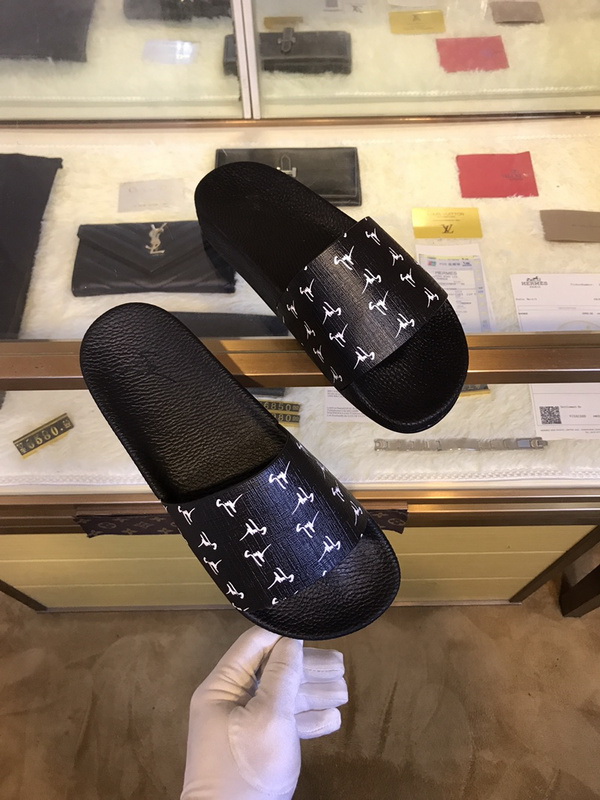 GZ men slippers AAA-018(38-45)