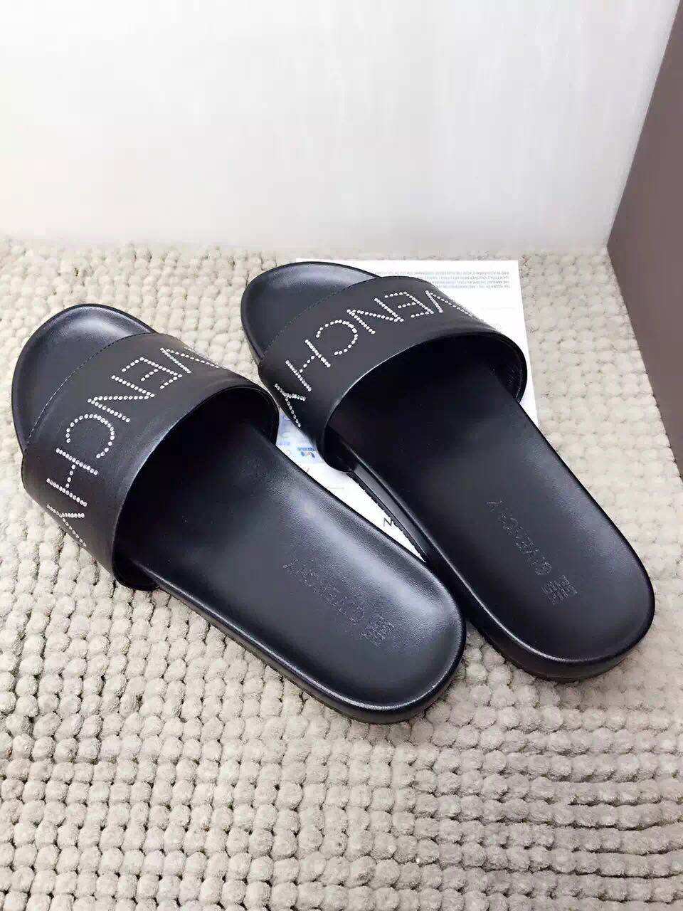 Givenchy men slippers AAA-013(38-44)