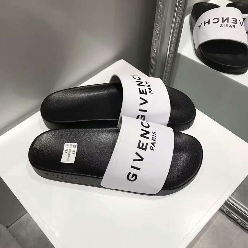 Givenchy men slippers AAA-022(40-45)