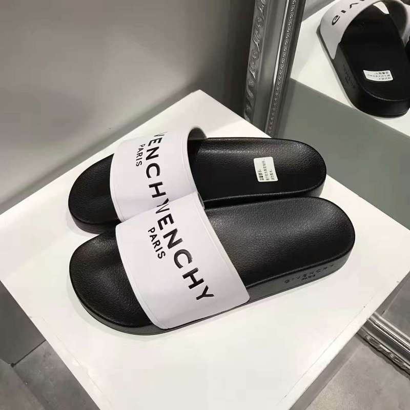 Givenchy men slippers AAA-022(40-45)