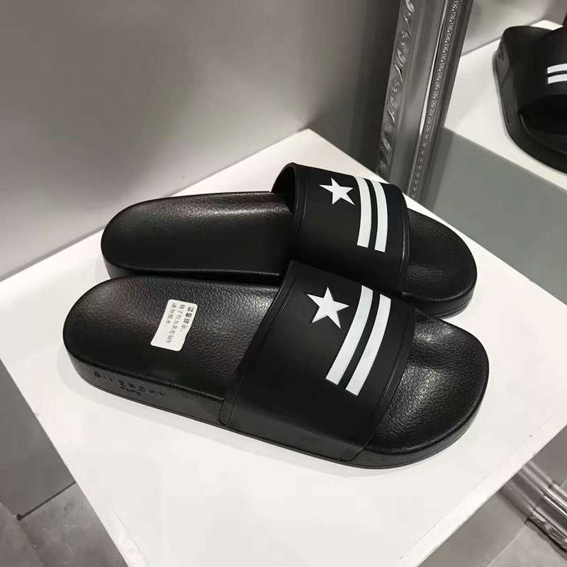 Givenchy men slippers AAA-025(40-45)