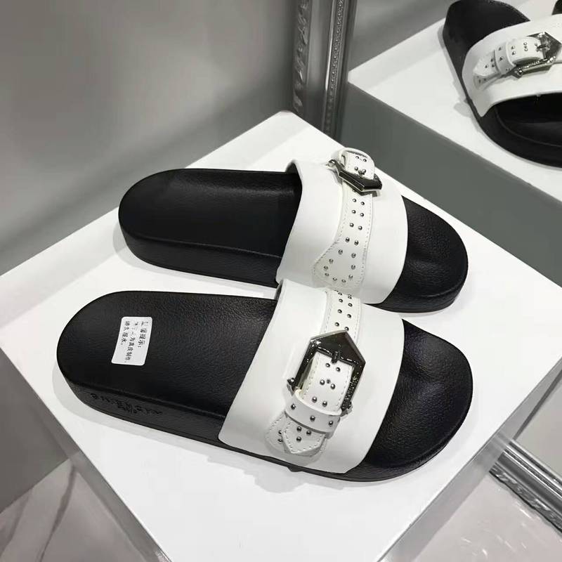 Givenchy men slippers AAA-027(40-44)