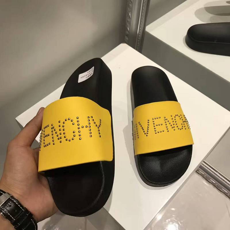 Givenchy men slippers AAA-034(40-44)