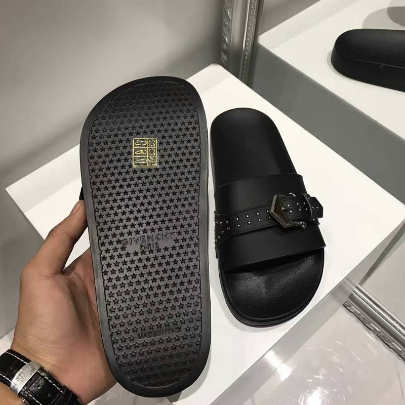 Givenchy men slippers AAA-035(40-44)