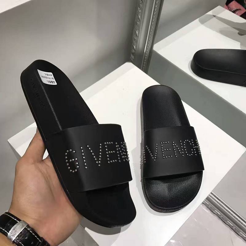 Givenchy women slippers AAA-013(35-40)