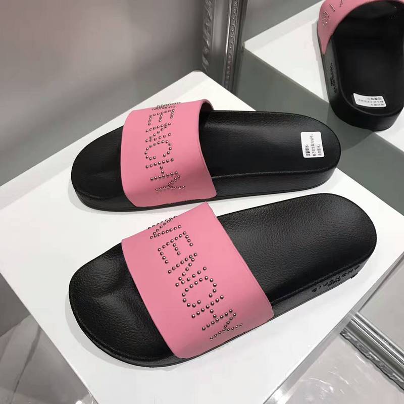 Givenchy women slippers AAA-017(35-40)