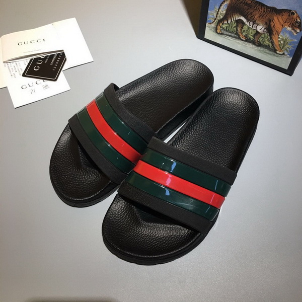 Gucci men slippers AAA-602(38-45)