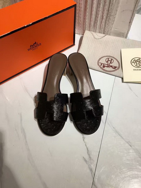 Hermes women slippers AAA-140(35-42)