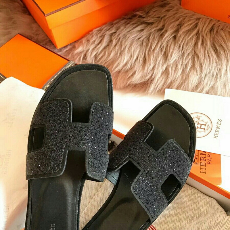 Hermes women slippers AAA-168(35-39)