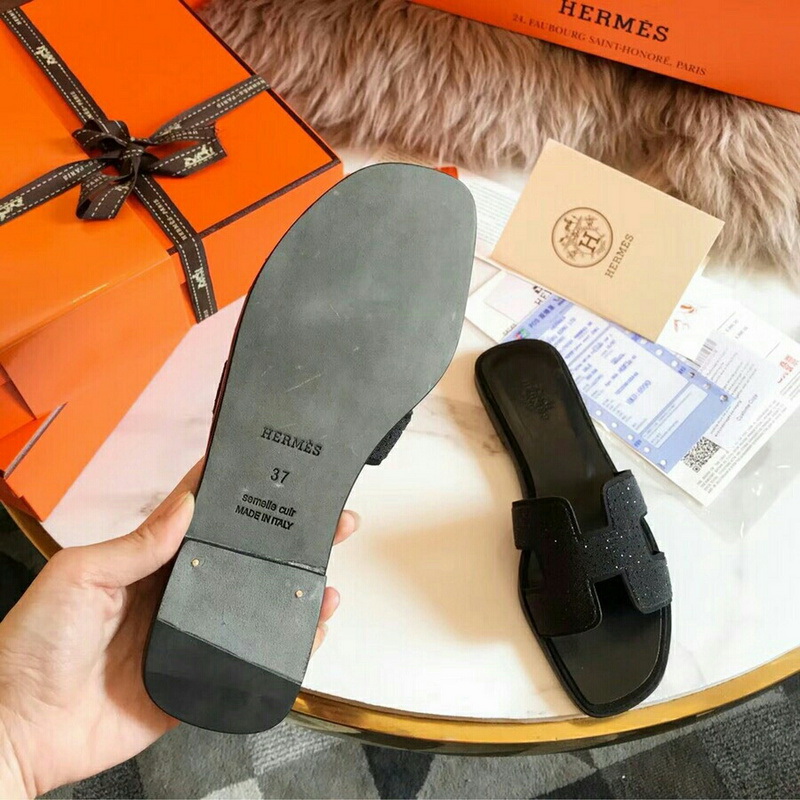 Hermes women slippers AAA-168(35-39)